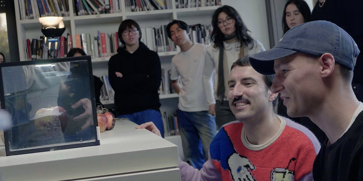 La mela envy™ si prepara a sfilare alla Milano Fashion Week